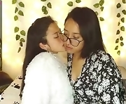 2summerlove2 - webcam sex girl lesbian  21-years-old