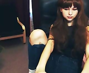 hollyextra - webcam sex girl   18-years-old