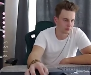charlie_smiley - webcam sex boy   18-years-old